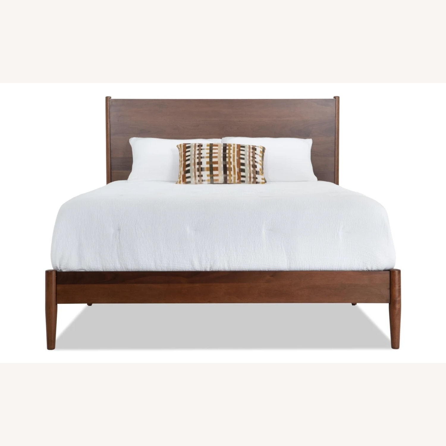 Bob's Discount Furniture Bettie Queen Brown Platform Bed - image-8
