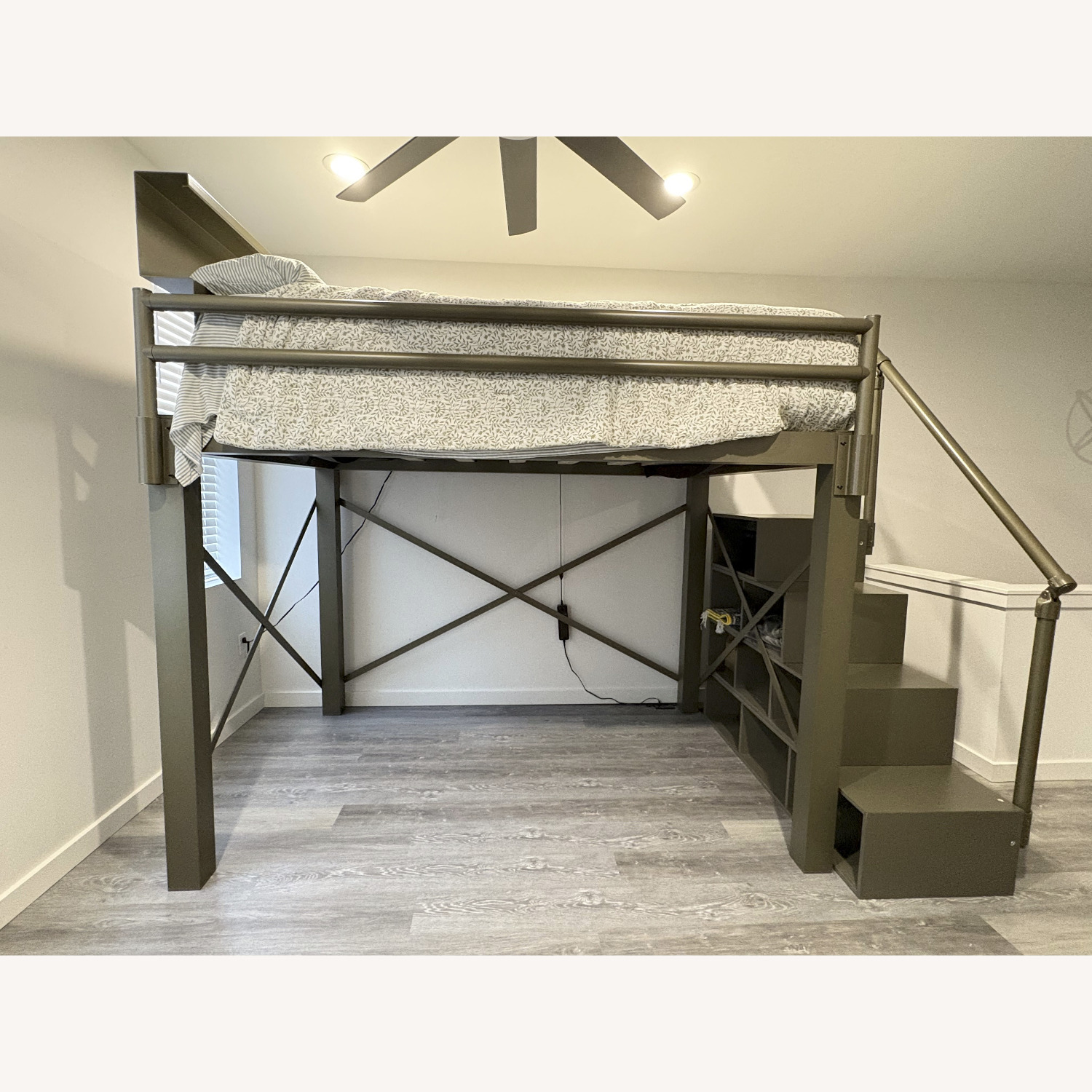 Queen Loft Bed - image-2