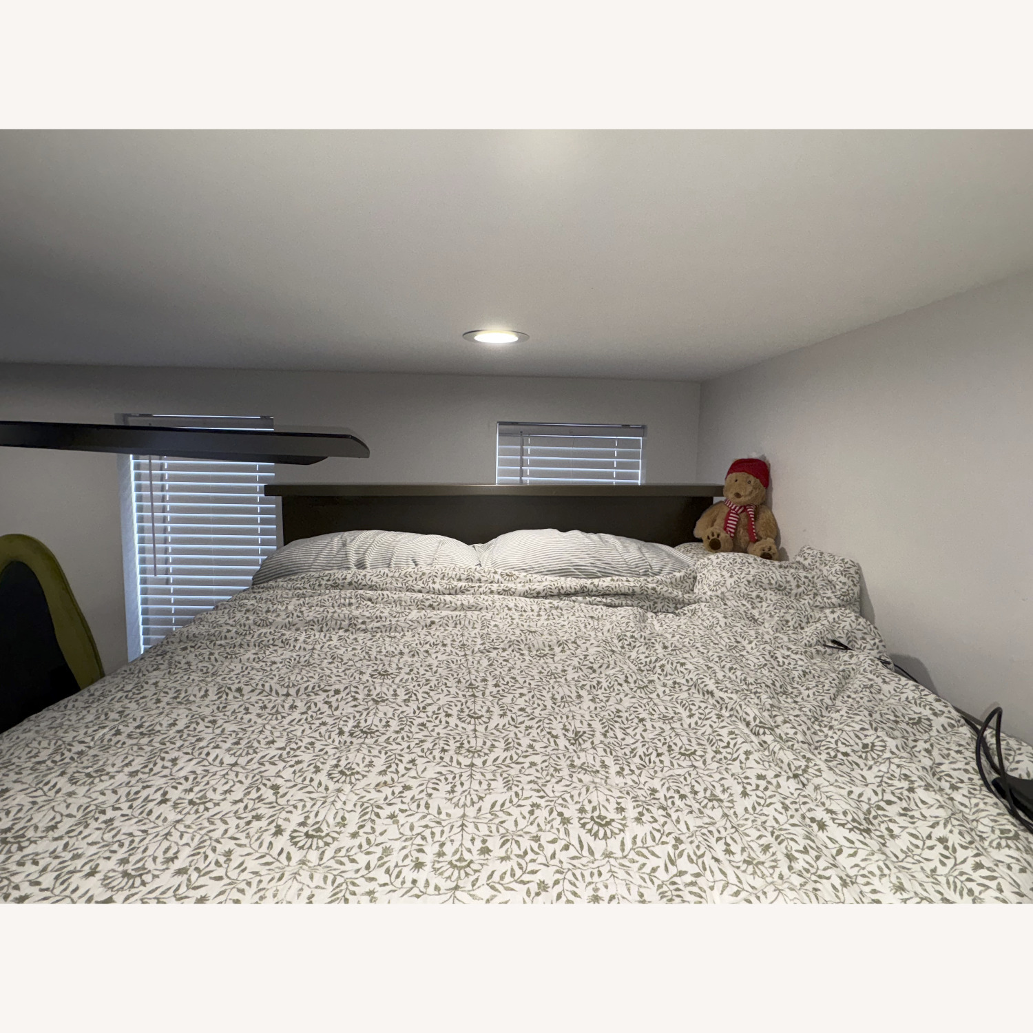 Queen Loft Bed - image-10