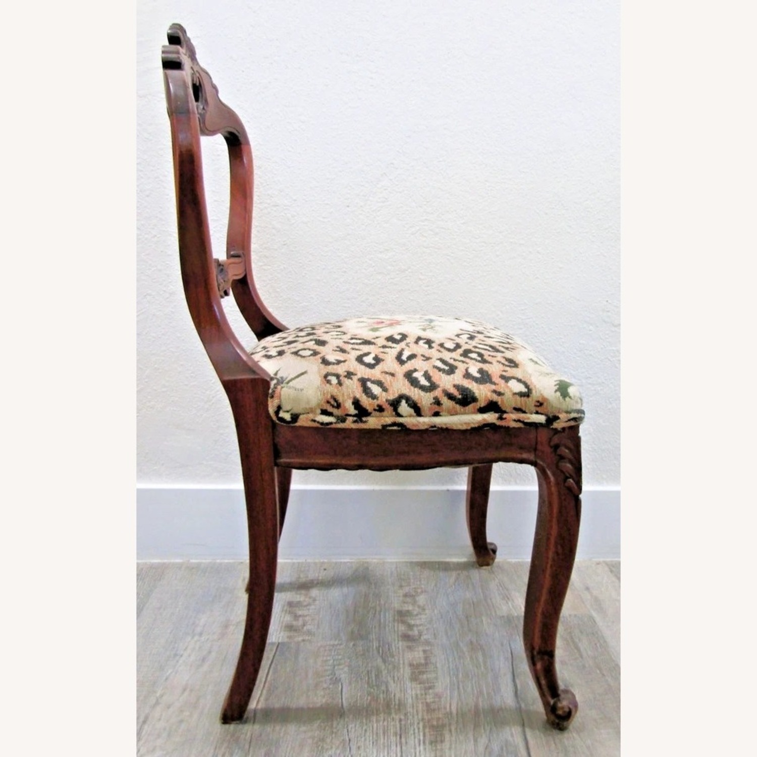 Antique Victorian Walnut Balloon Back Side Chair - image-9