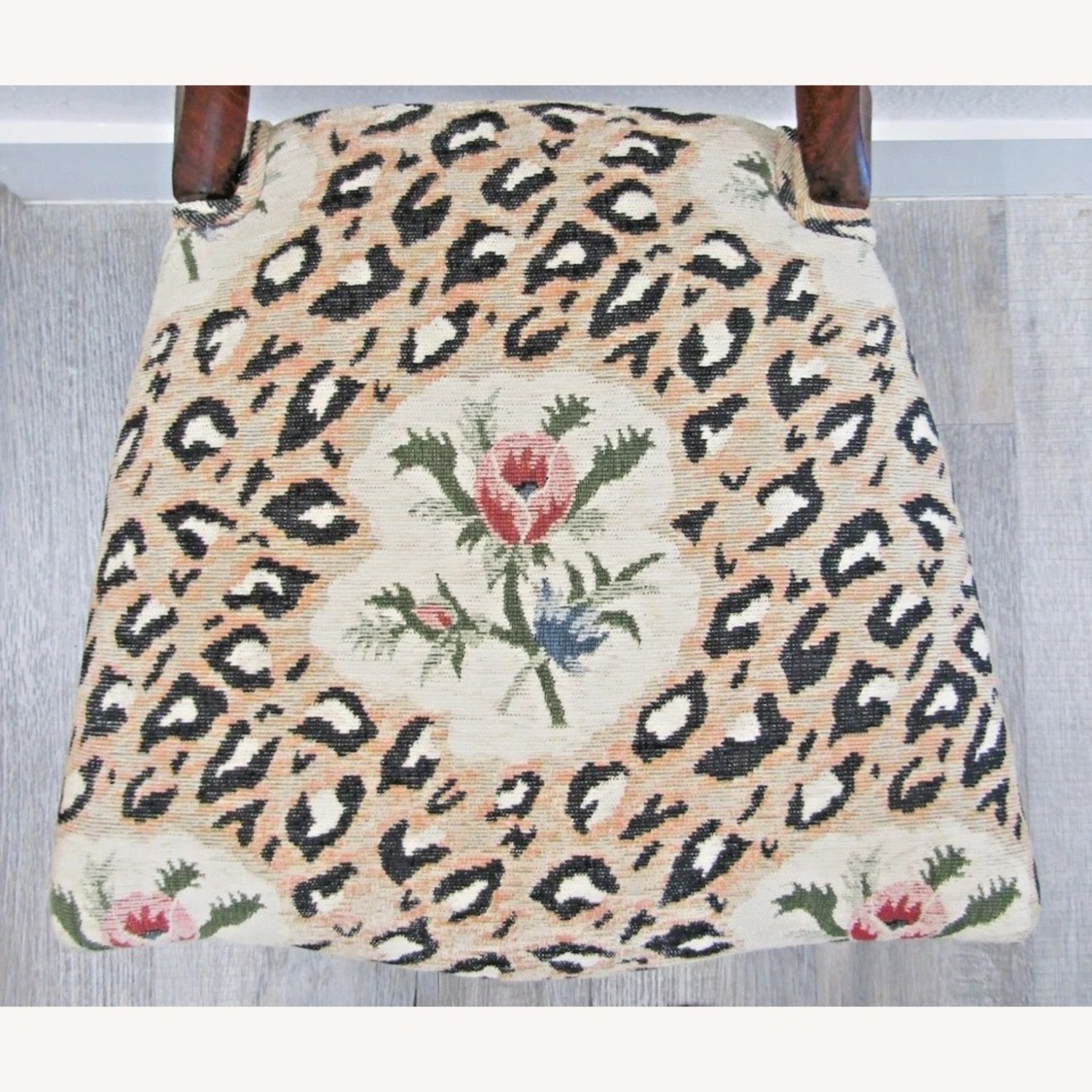 Antique Victorian Walnut Balloon Back Side Chair - image-16