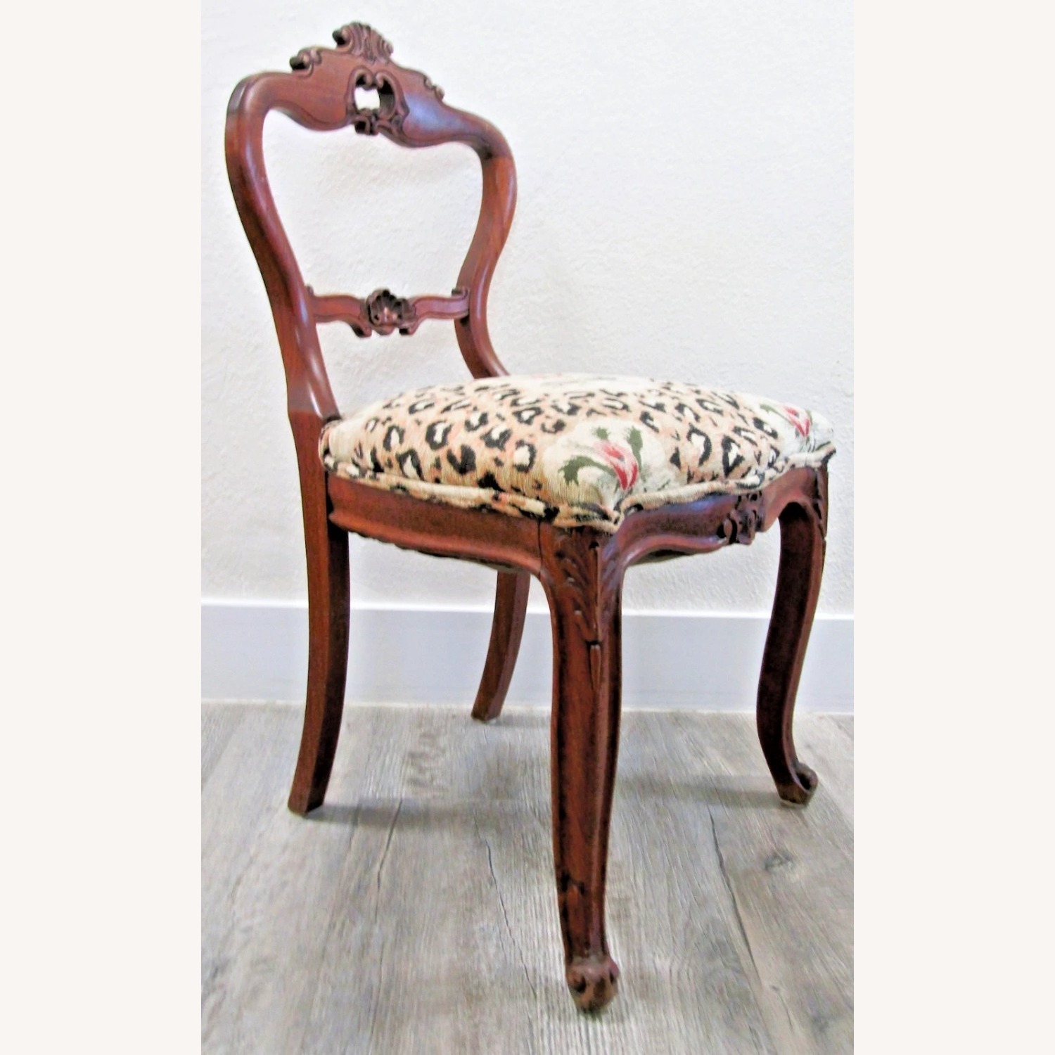 Antique Victorian Walnut Balloon Back Side Chair - image-1