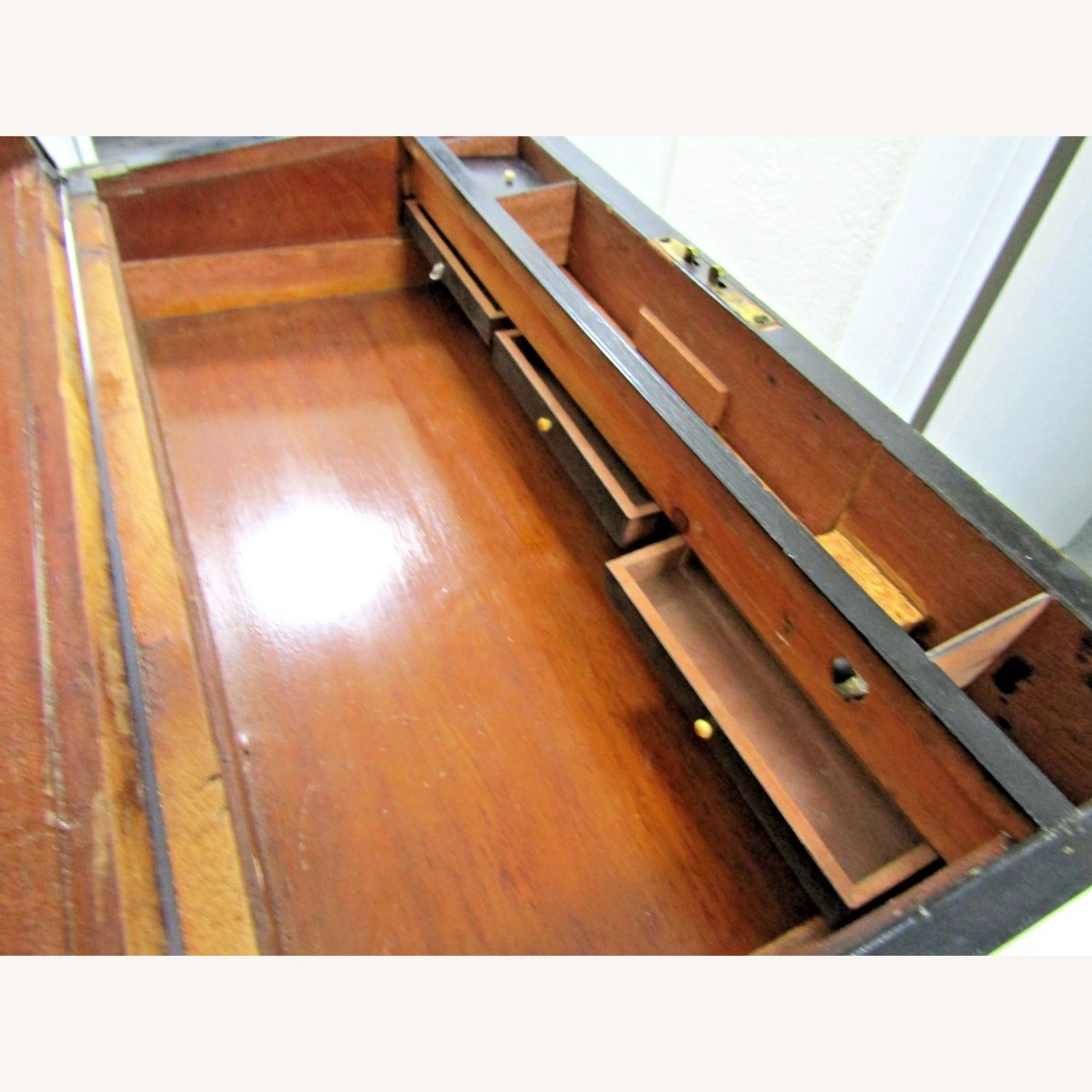 Victorian Walnut Parquetry Inlaid Writing Slope - image-9