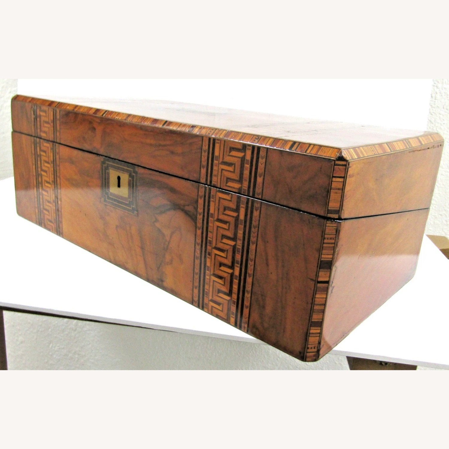 Victorian Walnut Parquetry Inlaid Writing Slope - image-15
