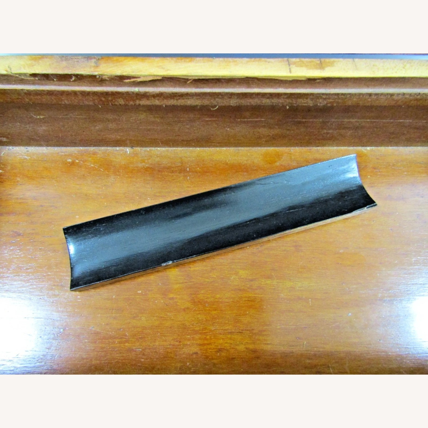 Victorian Walnut Parquetry Inlaid Writing Slope - image-12