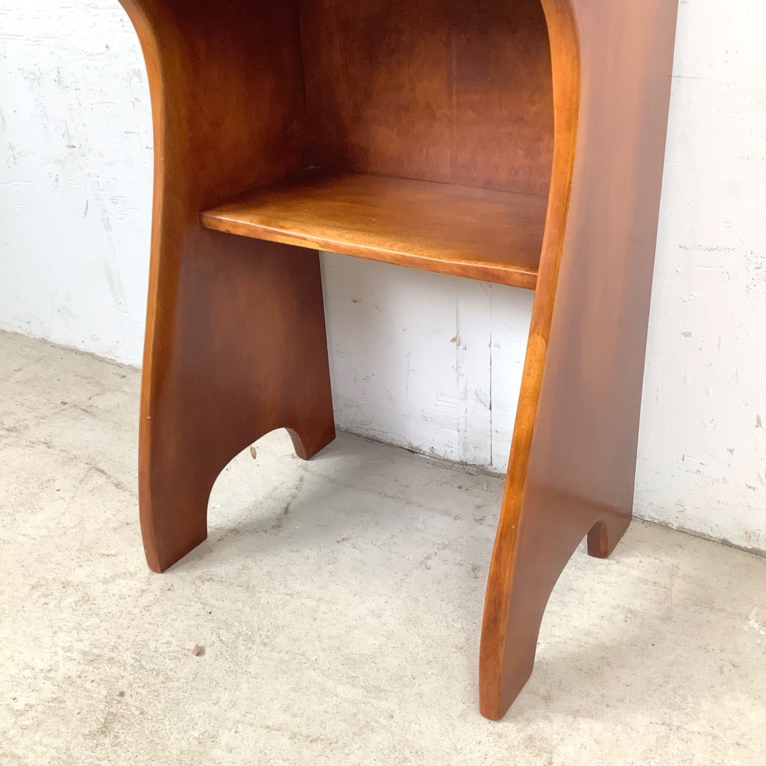 Vintage Colonial Nightstand by Cushman - image-11