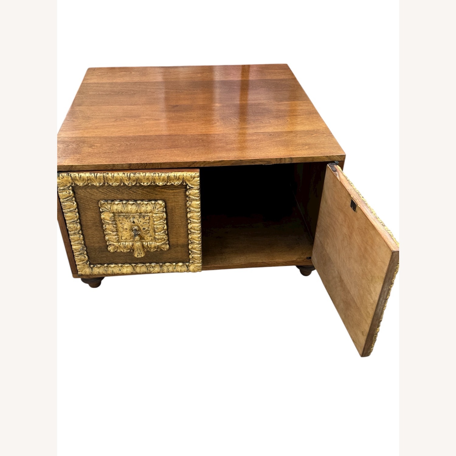 Elegant Louis XVI-Style Cabinet Ornate Gilt Doors - image-5