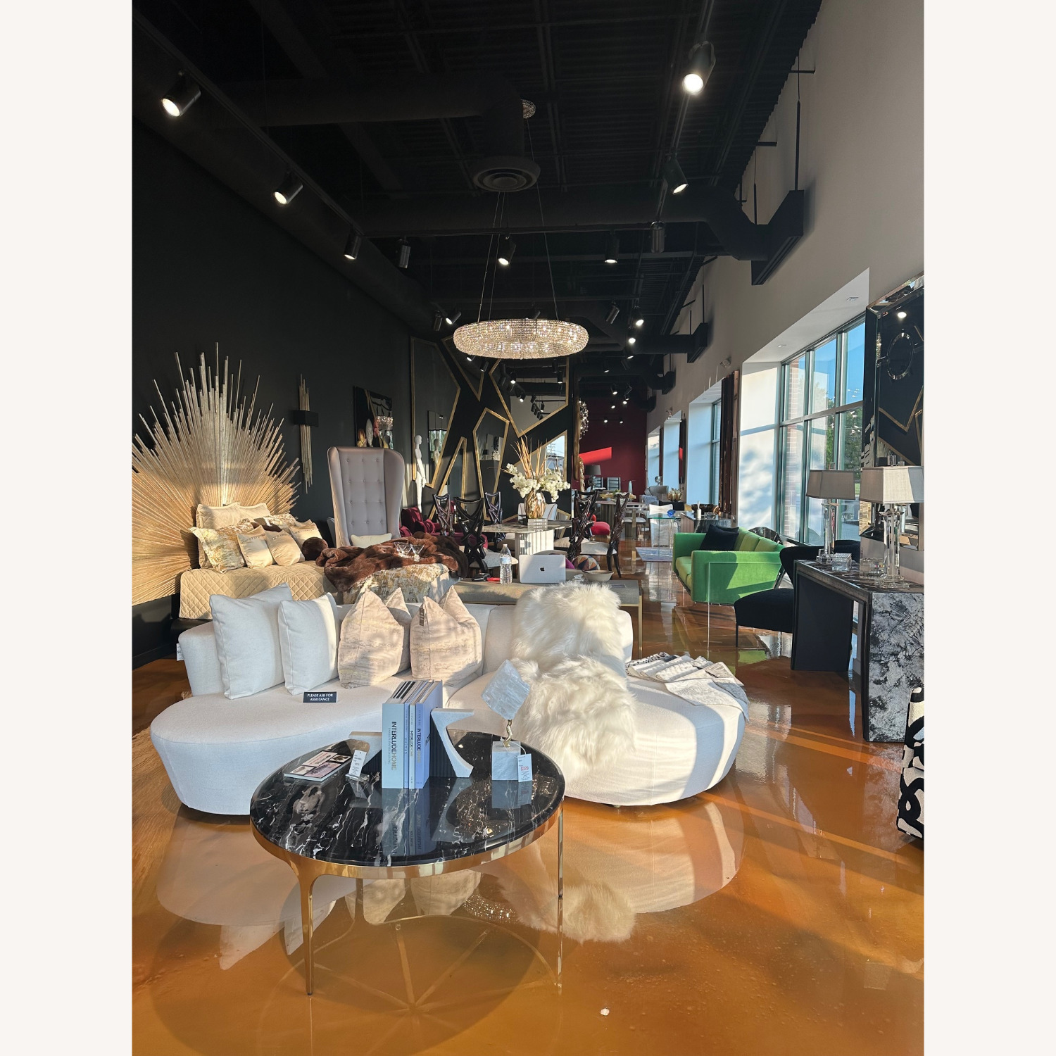 Arabella 2 Piece Sectional - image-2