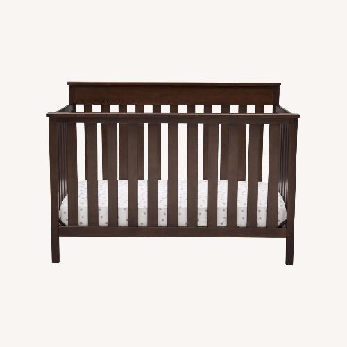 Used Delta Kingswood 4-in-1 Convertible for sale on AptDeco