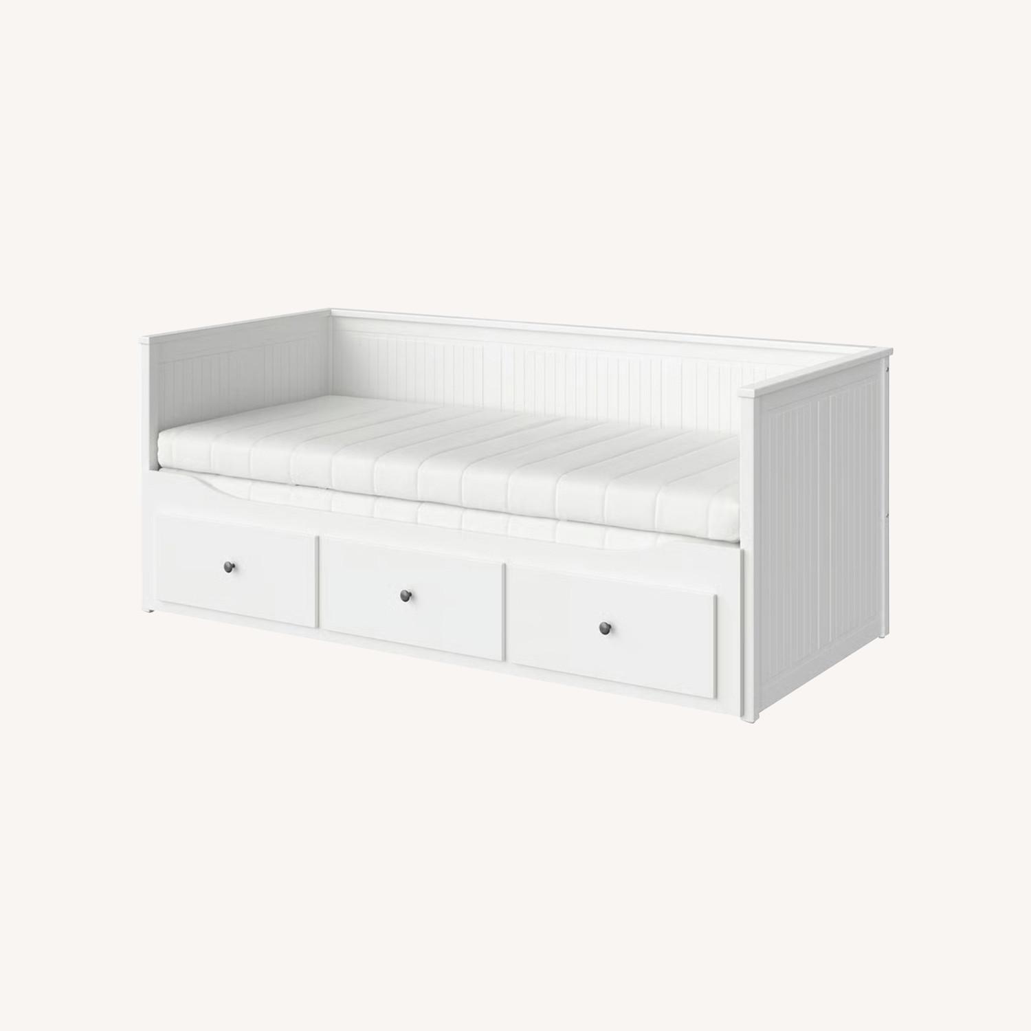 IKEA Hemnes Daybed - image-0