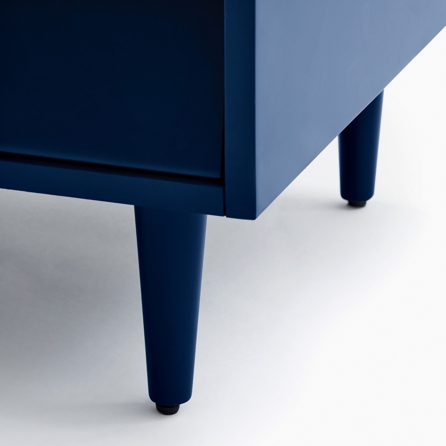 West Elm Pippa 6-Drawer Dresser 48" - image-4