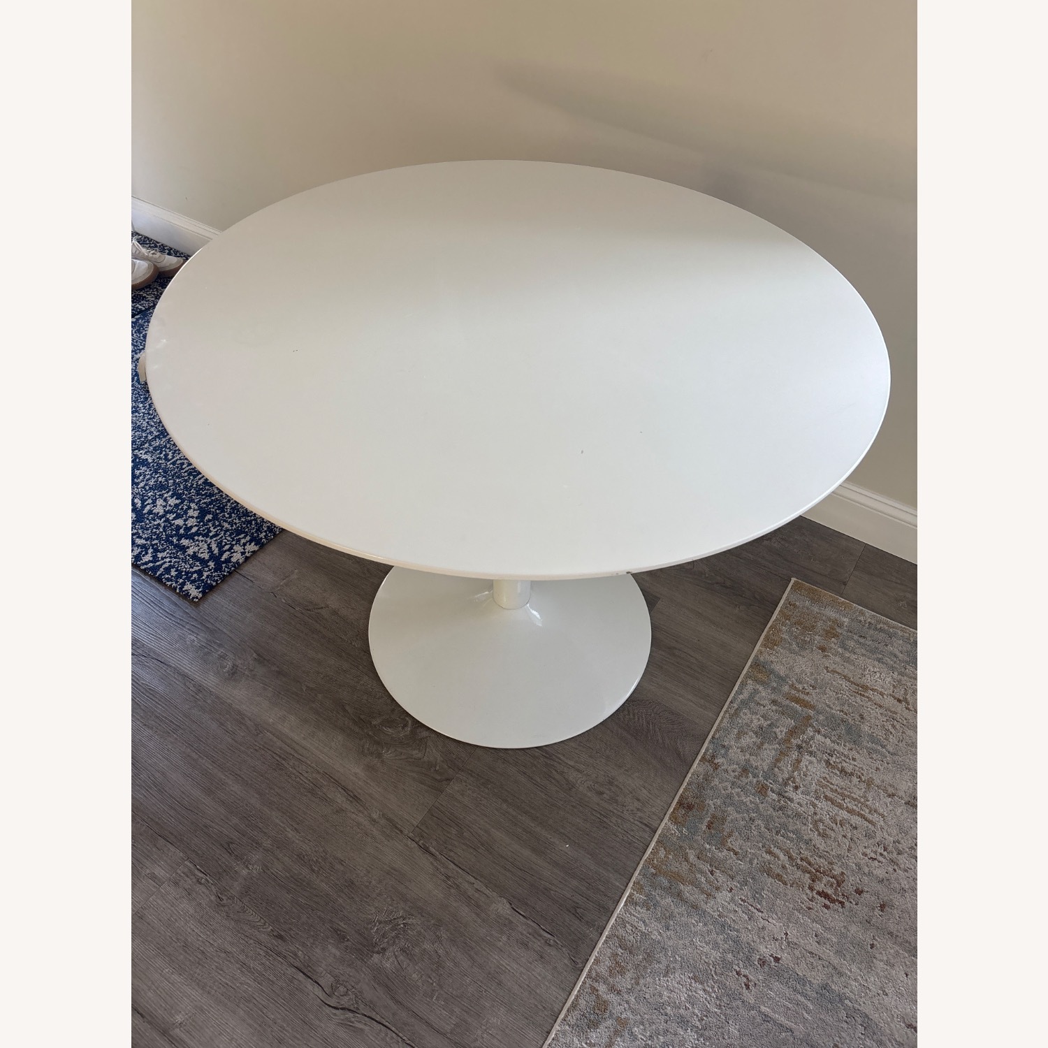 Coaster Fine White 40” Table  - image-3