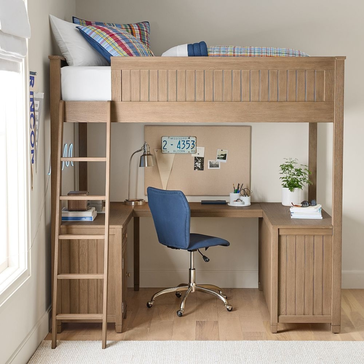 Pottery Barn Teen Beadboard Full Loft Bed - image-7