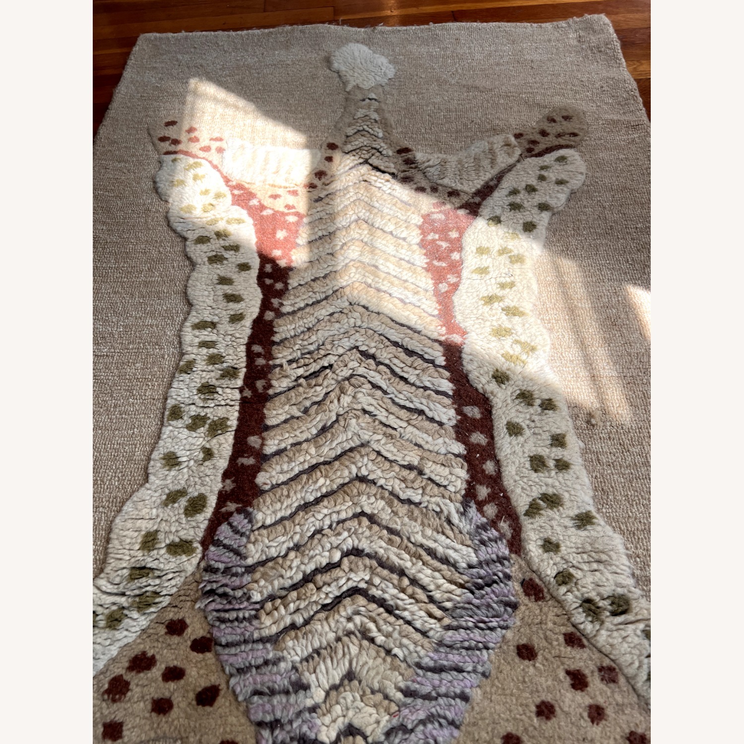 Anthropologie Panthera Small Rug 36' x 61.5' - image-3