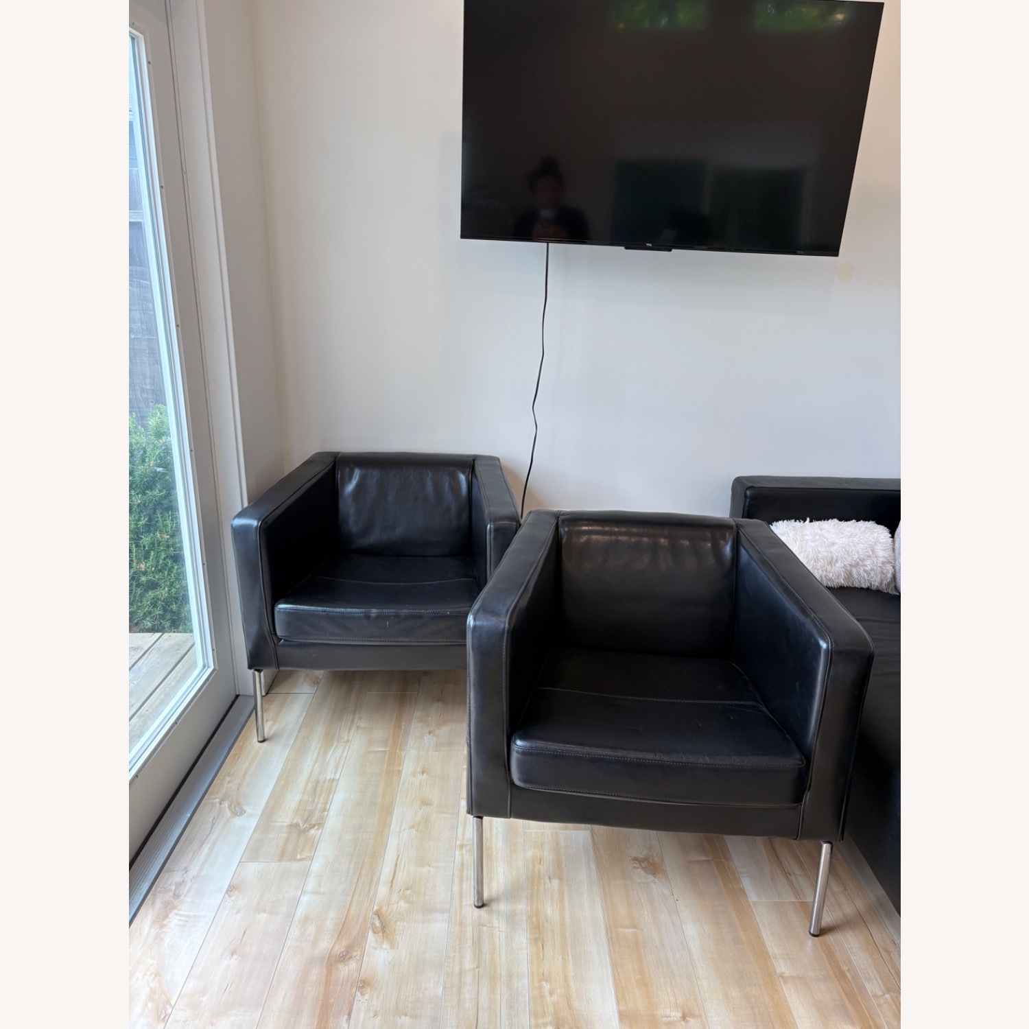 Set of 2 IKEA Klappsta Black Leather Armchair - image-9