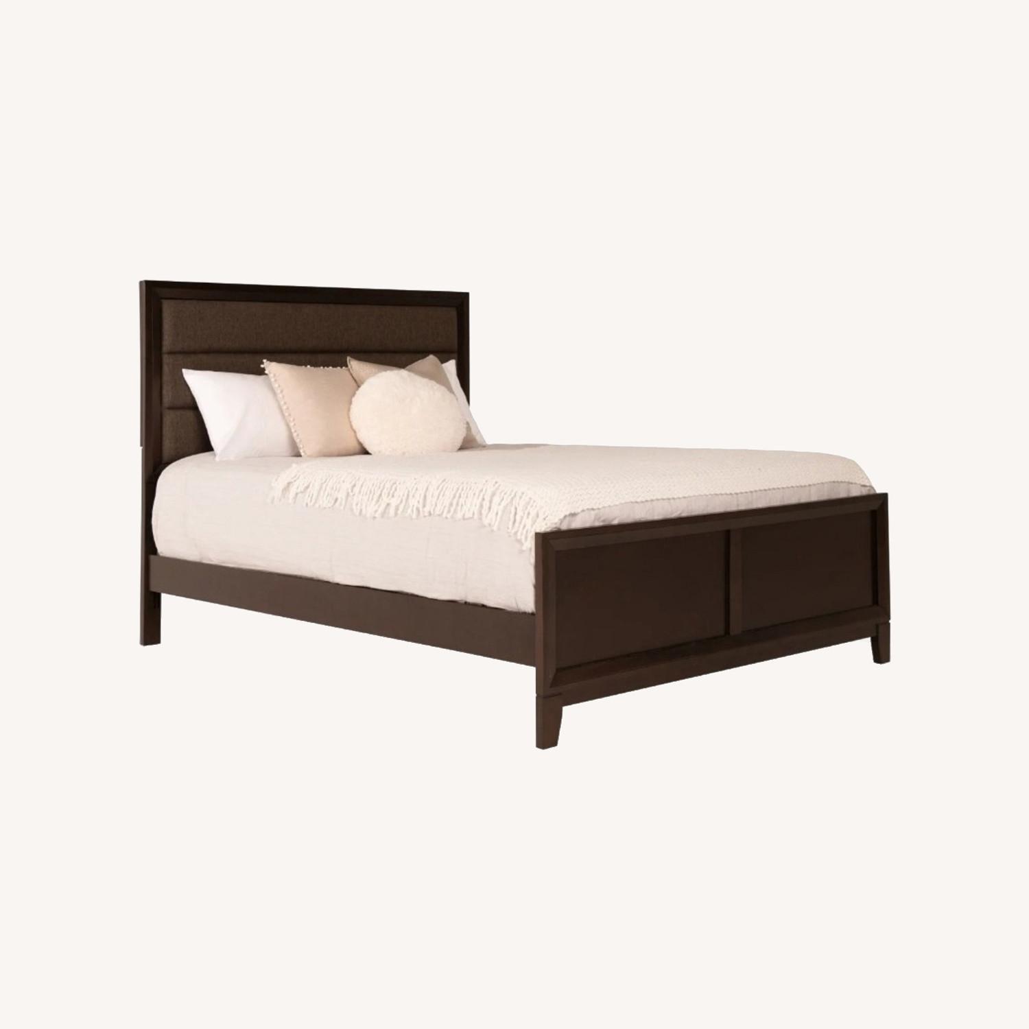Bob's Discount Tremont Dark Brown Queen Bed - image-0