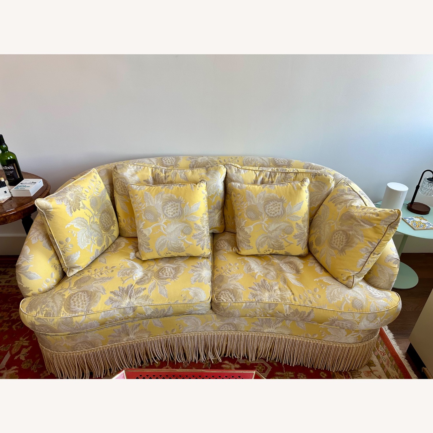 Antique Sofa - image-2