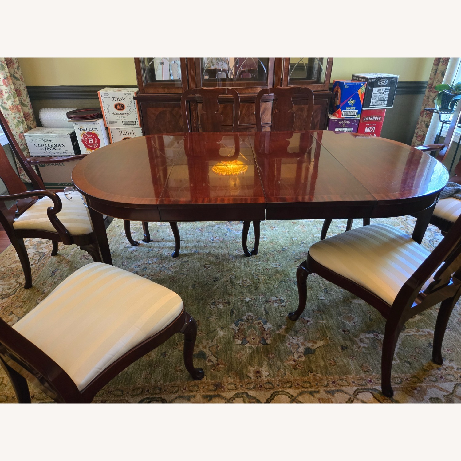 Kindel Furniture Oxford Dining Sets - image-3