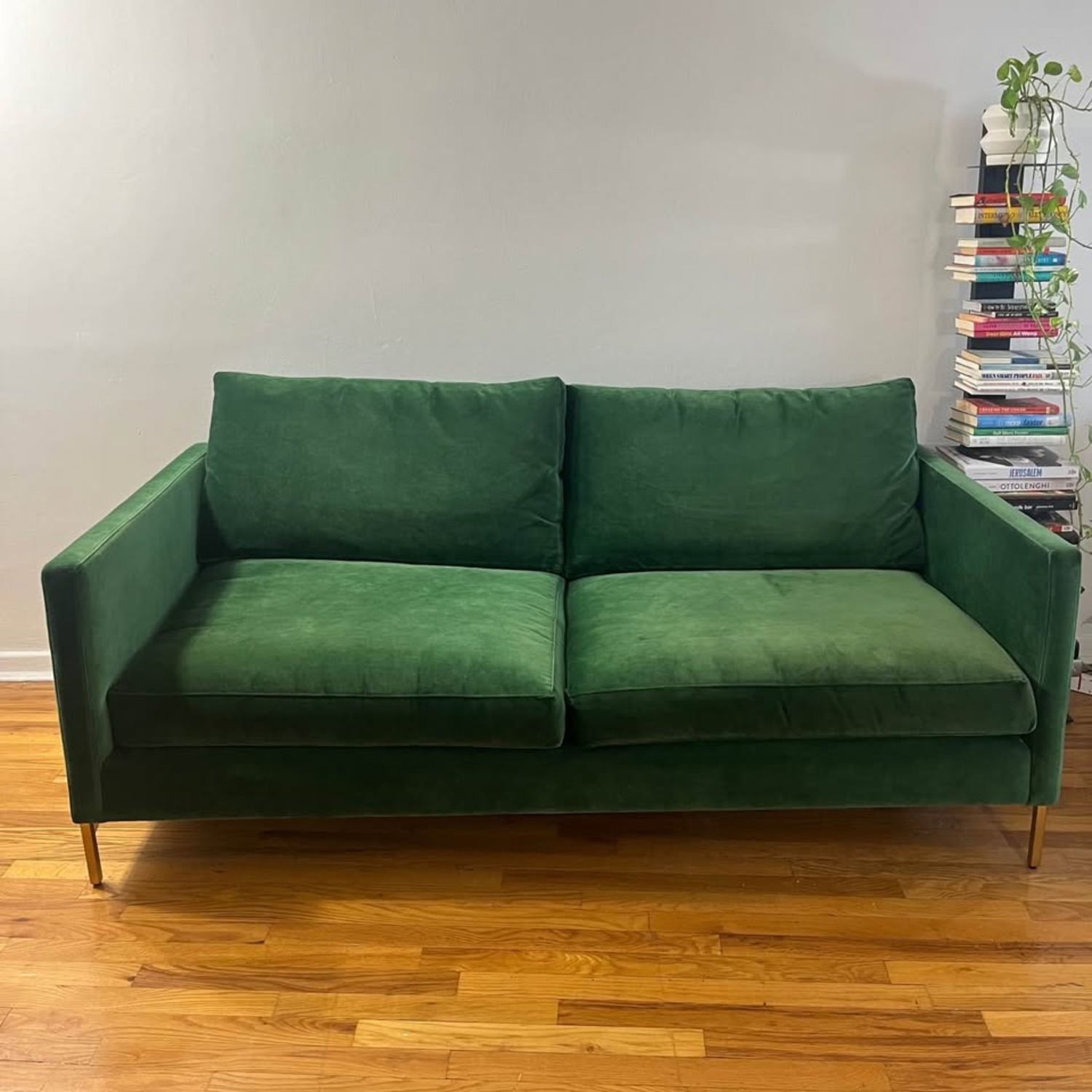 ABC Home Hannah Apartment Sofa in Emerald Green - image-2