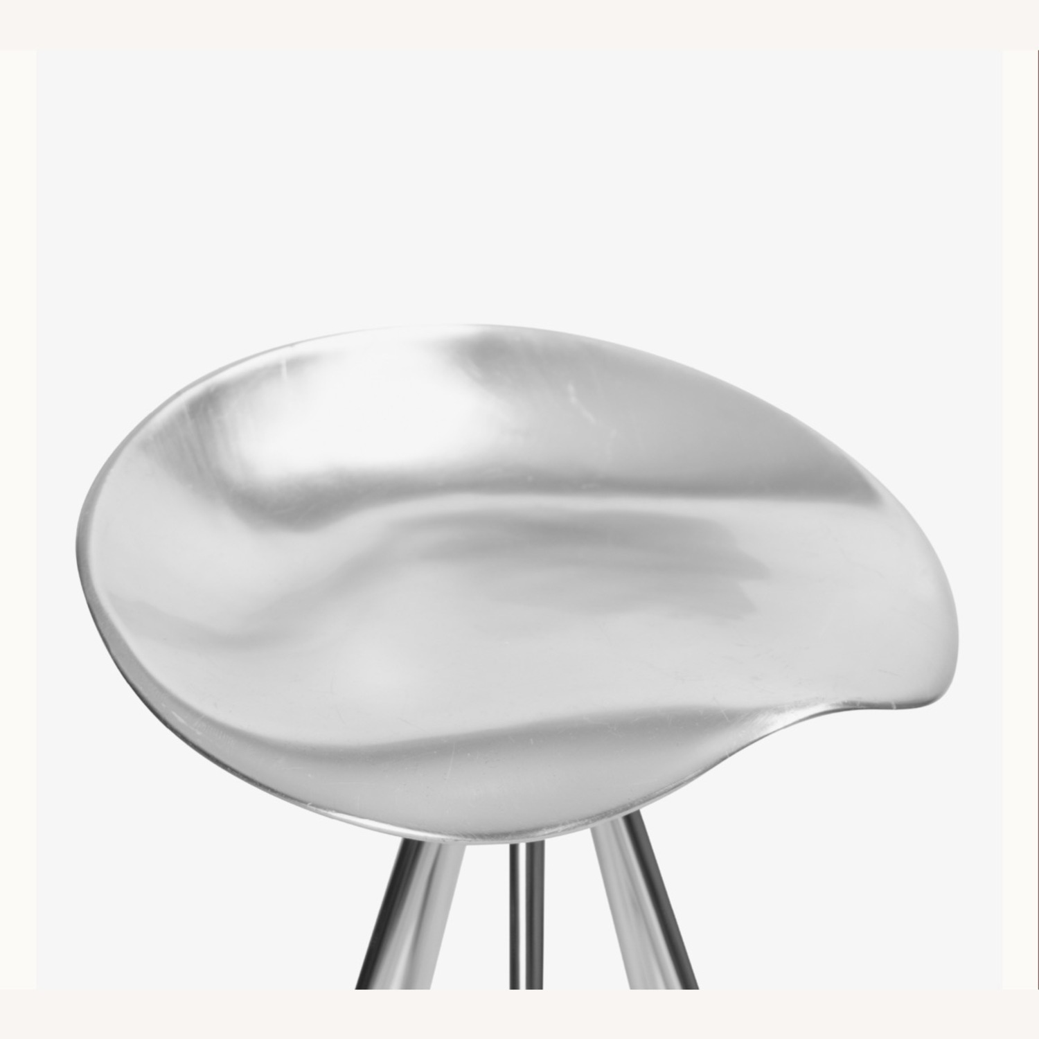 Pepe Cortés Amat 3 - Jamaica Silver Metal Stools - image-4