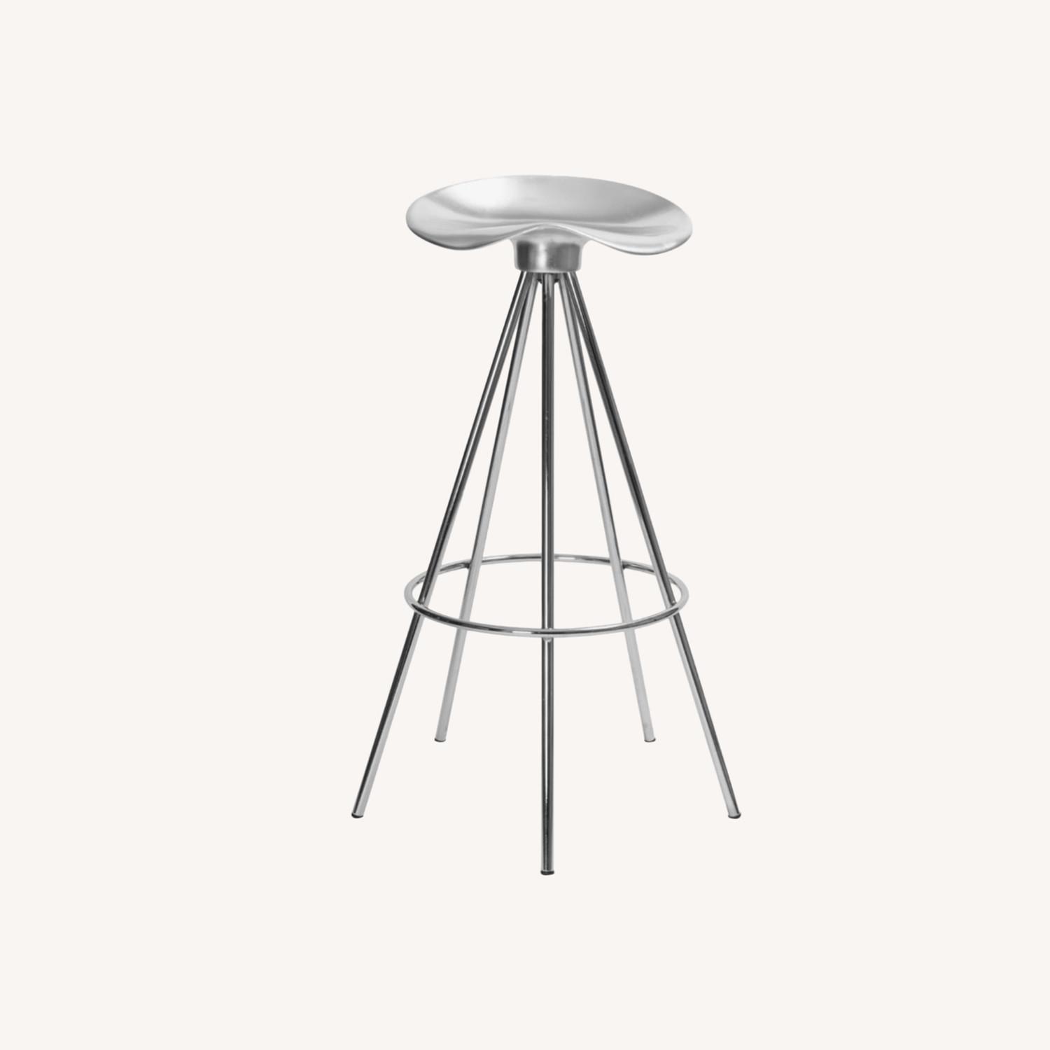 Pepe Cortés Amat 3 - Jamaica Silver Metal Stools - image-0