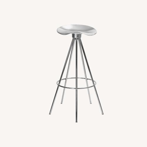 Used Pepe Cortés Amat 3 - Jamaica Silver Metal Stools for sale on AptDeco