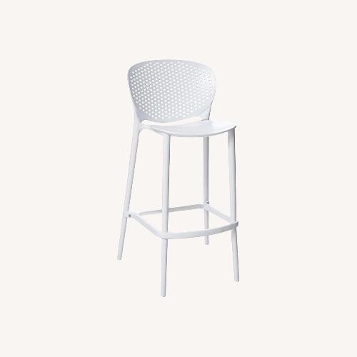 Used AllModern White Resin Patio Furniture Set for sale on AptDeco