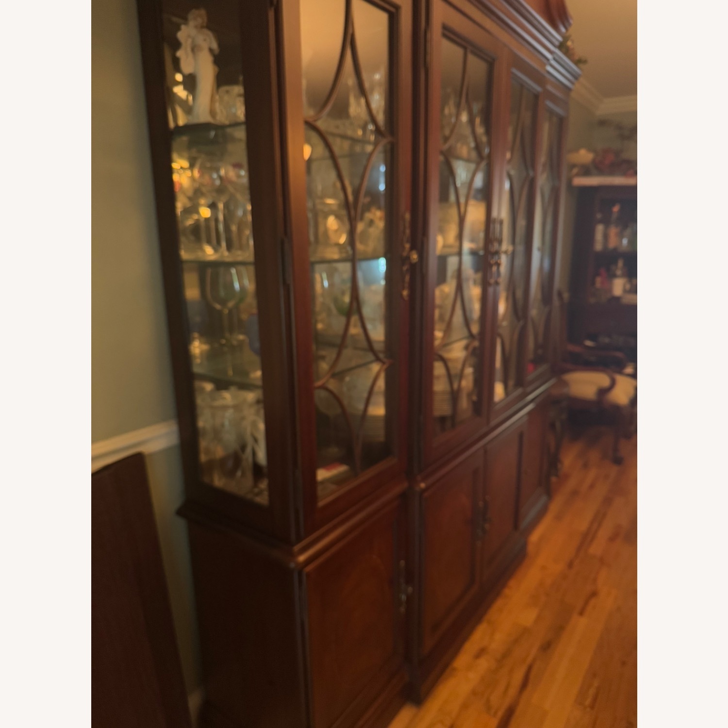 Thomasville China Cabinet Hutch - image-2