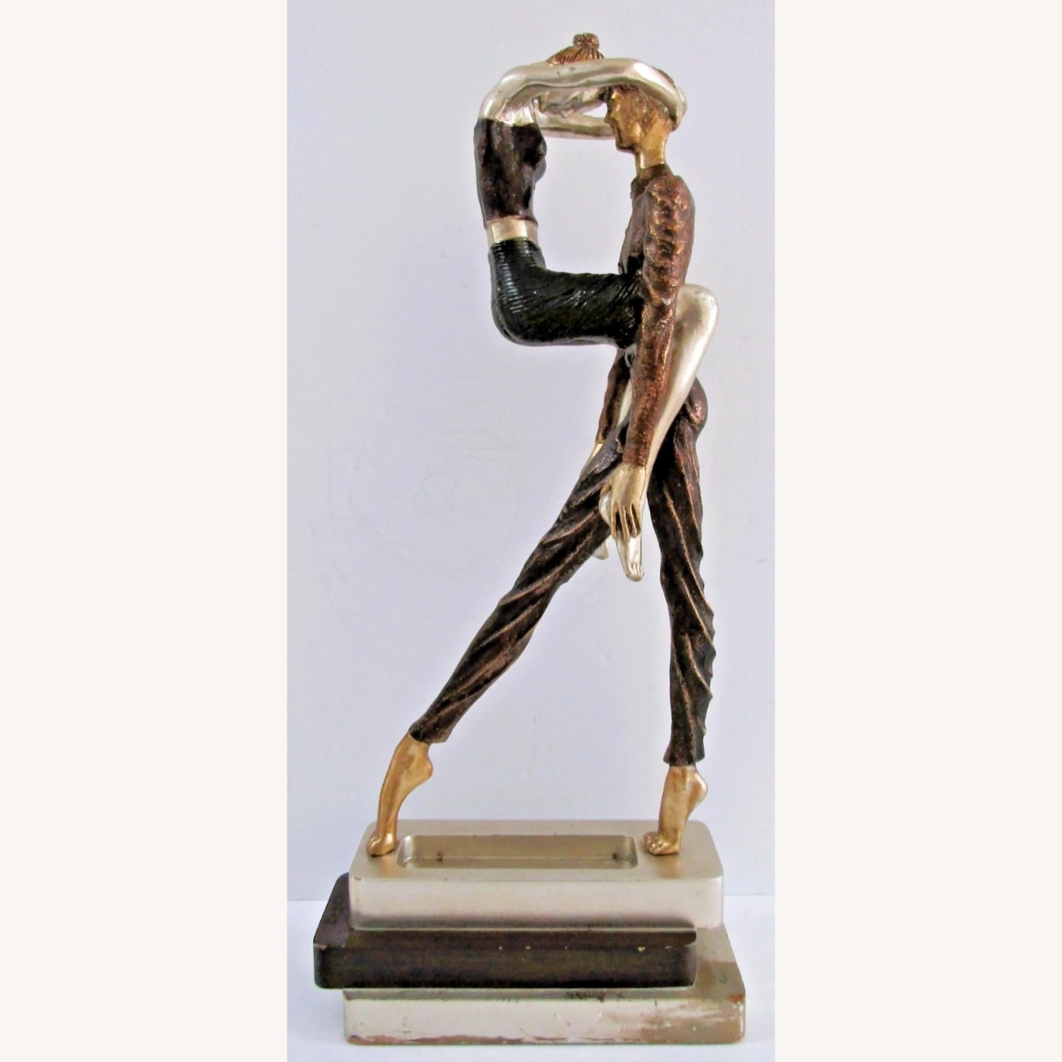 Vintage Artmax Dancing Couple Sculpture - image-8