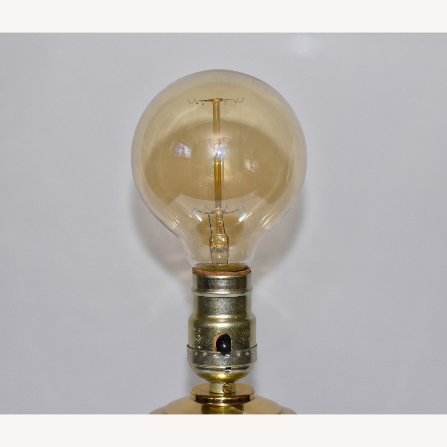 Antique Vintage Style sphere Accent Table Lamp - image-4