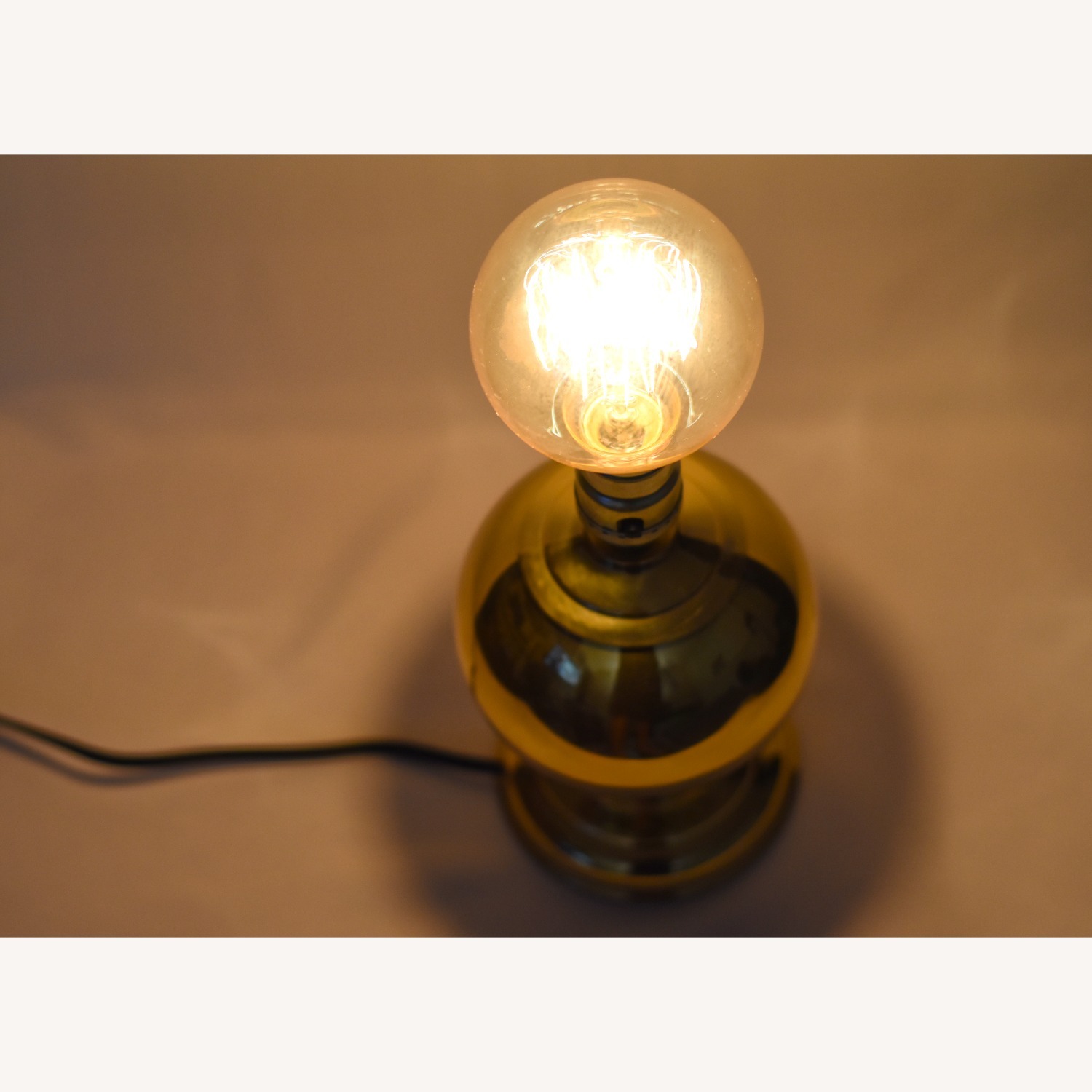 Antique Vintage Style sphere Accent Table Lamp - image-5