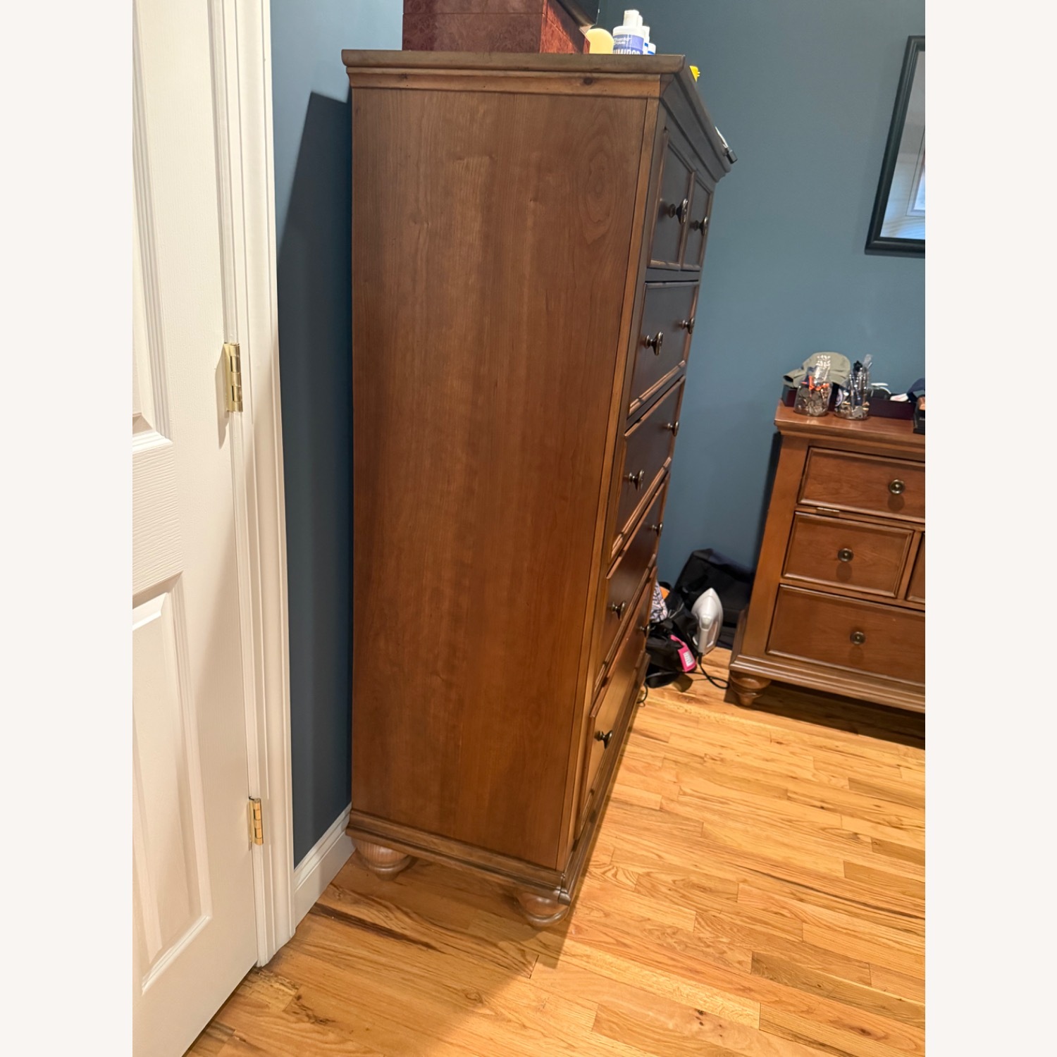 Raymour & Flanigan Dresser Chest - image-2