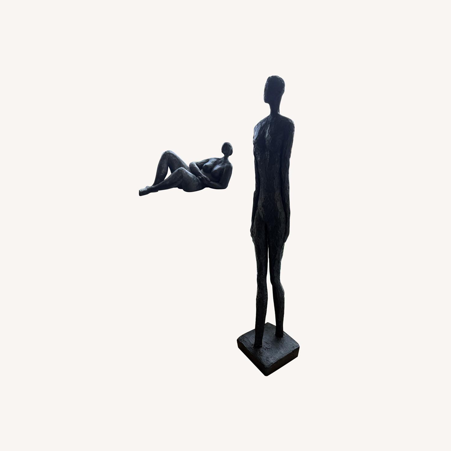 Black Décor - image-0