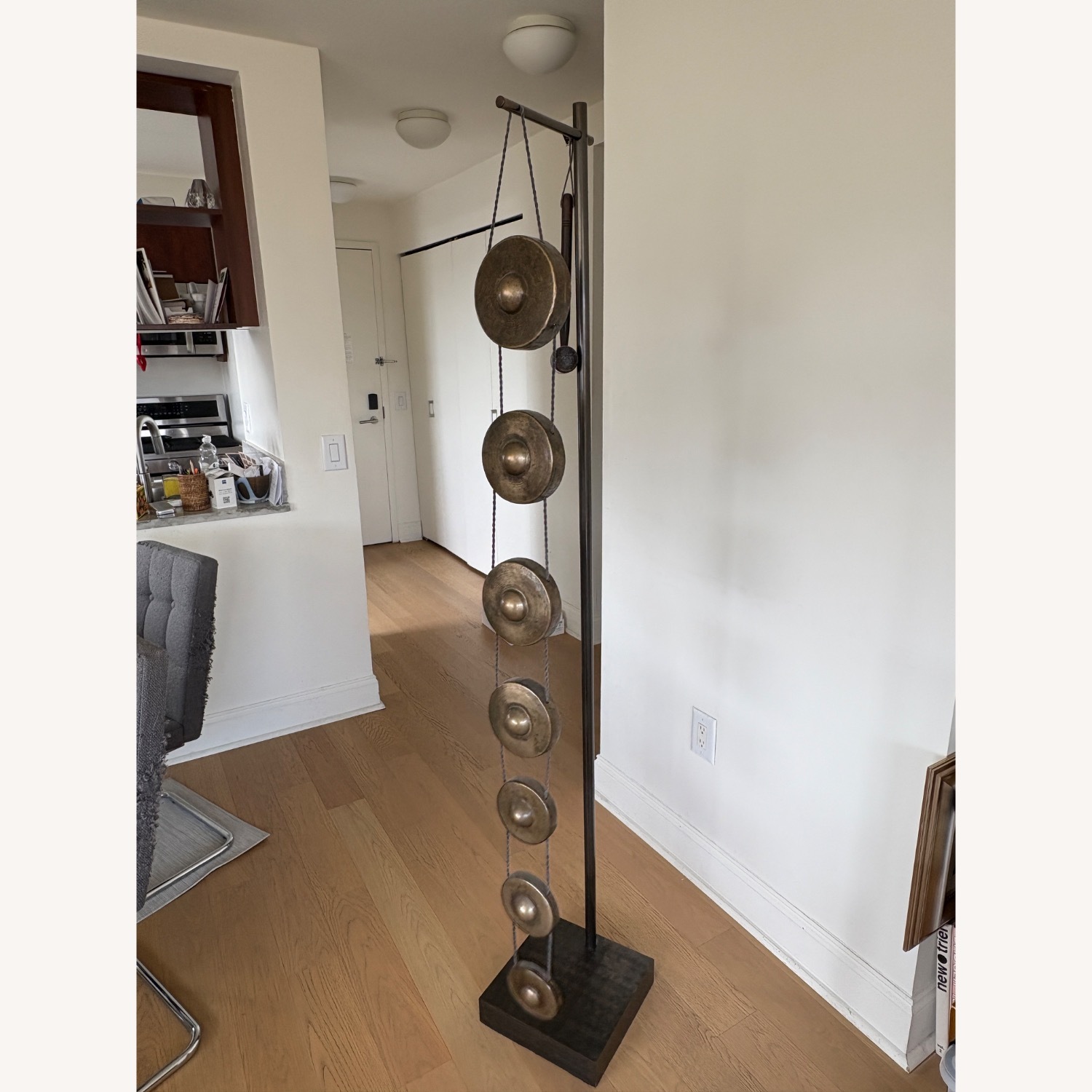 Light Brown Décor - image-1