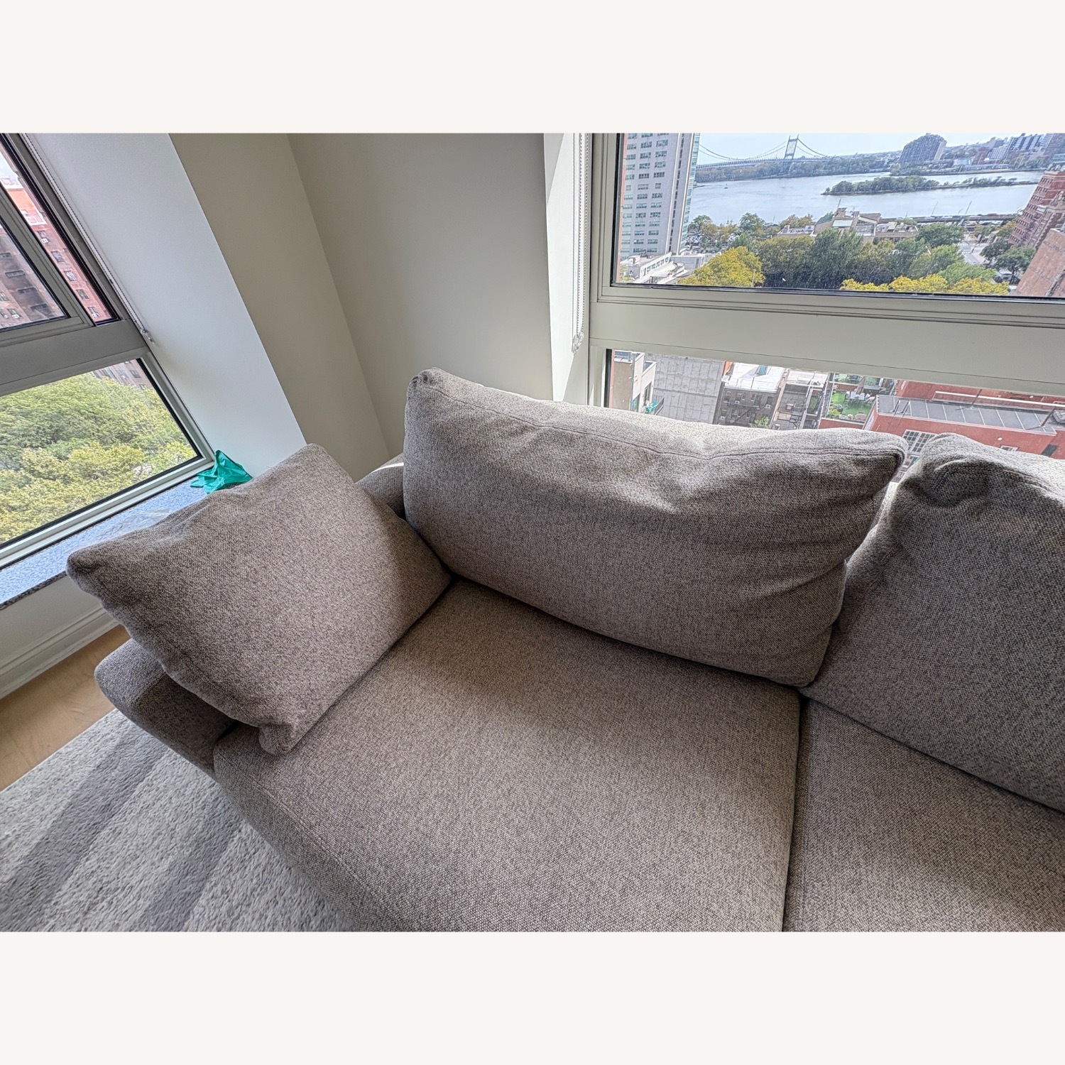 Room & Board Metro Light Gray Fabric 2 Seater Sofa - image-3