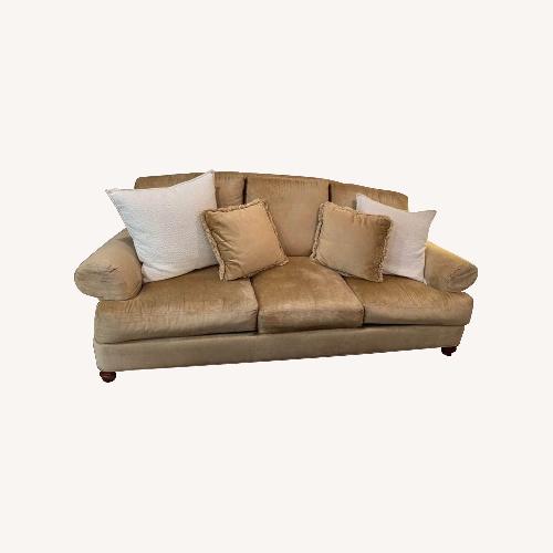 Ethan Allen クラシックベージュソファ Ethan Allen Traditional Classics Sofa - AptDeco