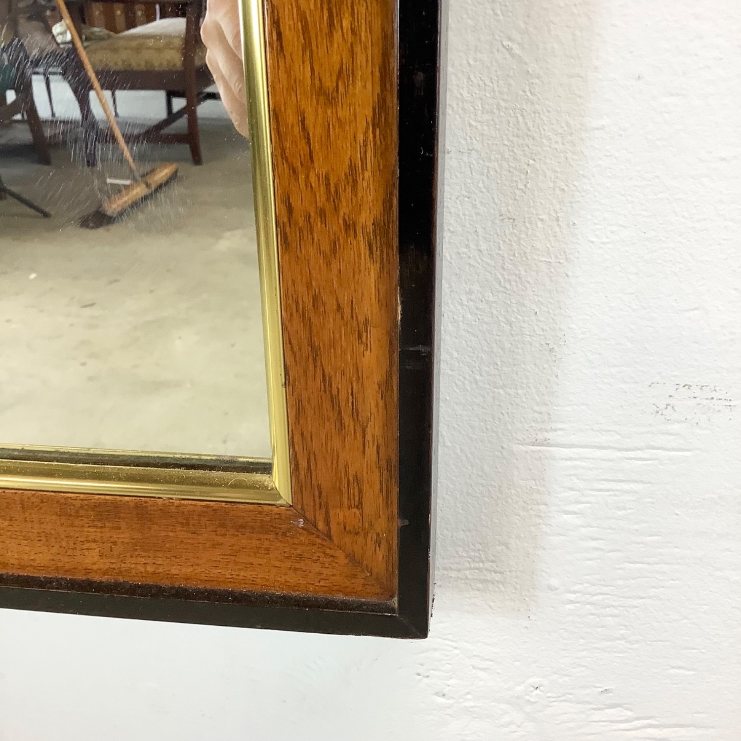 Vintage Drexel Heritage Burl and Brass Wall Mirror - image-9