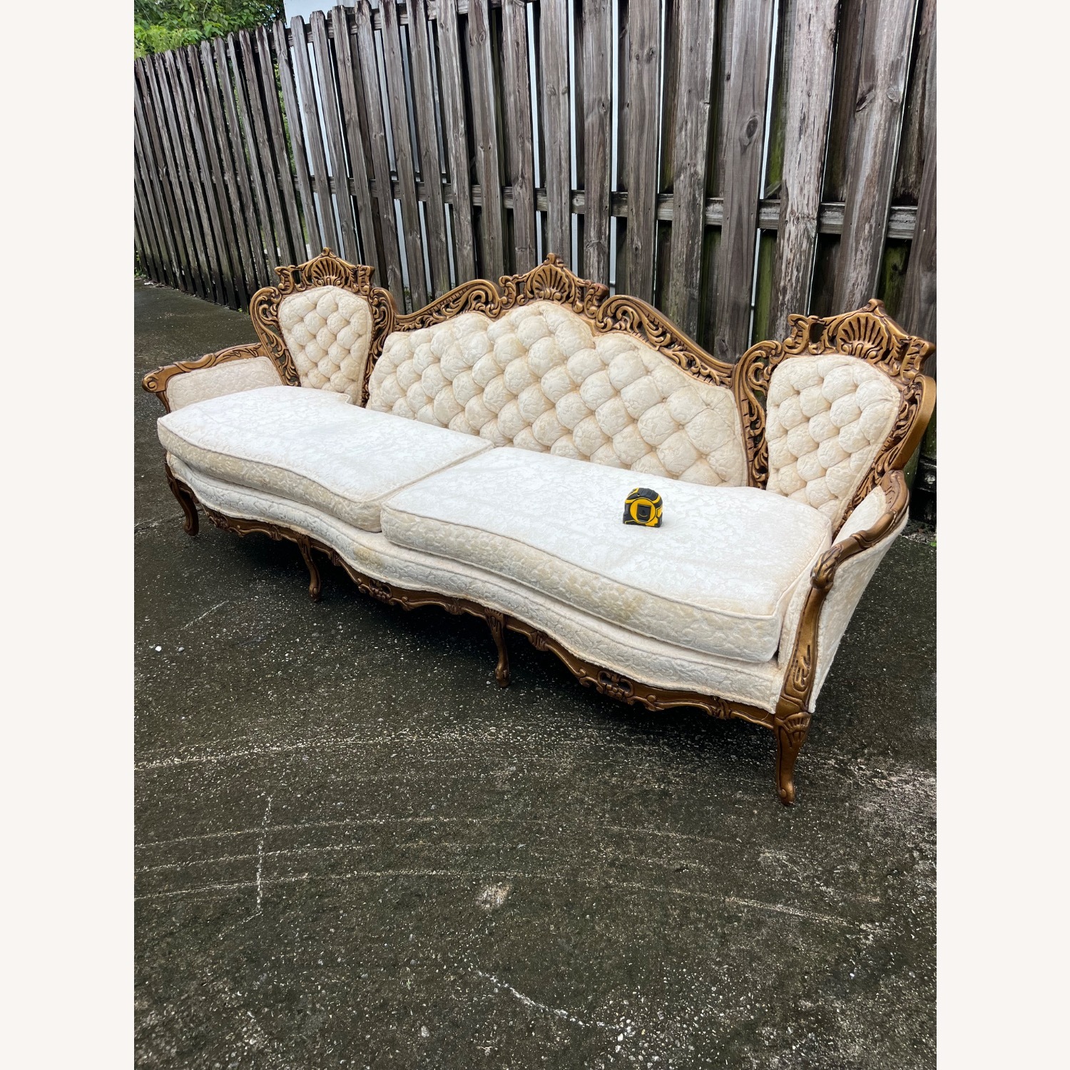 Vintage/Antique Finds White Fabric 3+ Seater Sofa - image-9