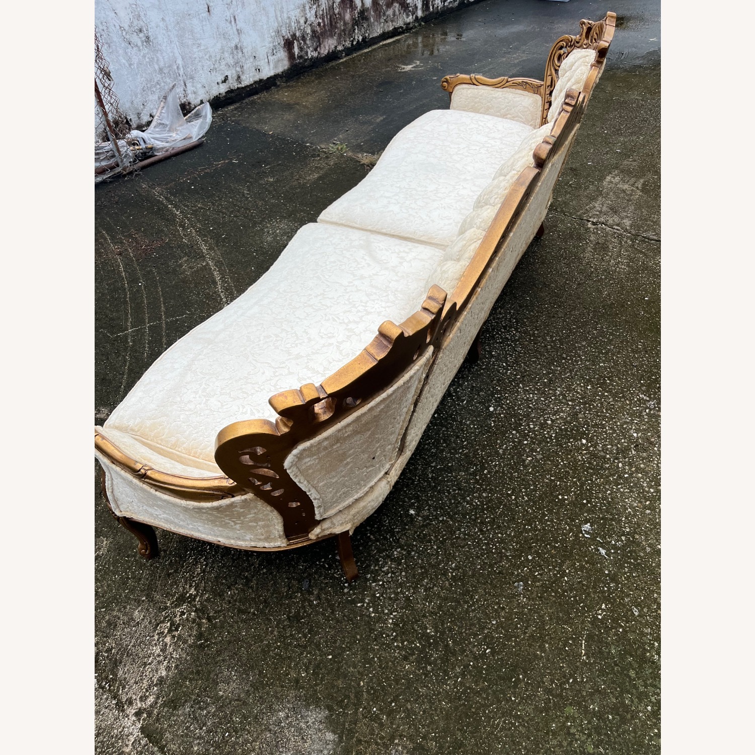 Vintage/Antique Finds White Fabric 3+ Seater Sofa - image-7