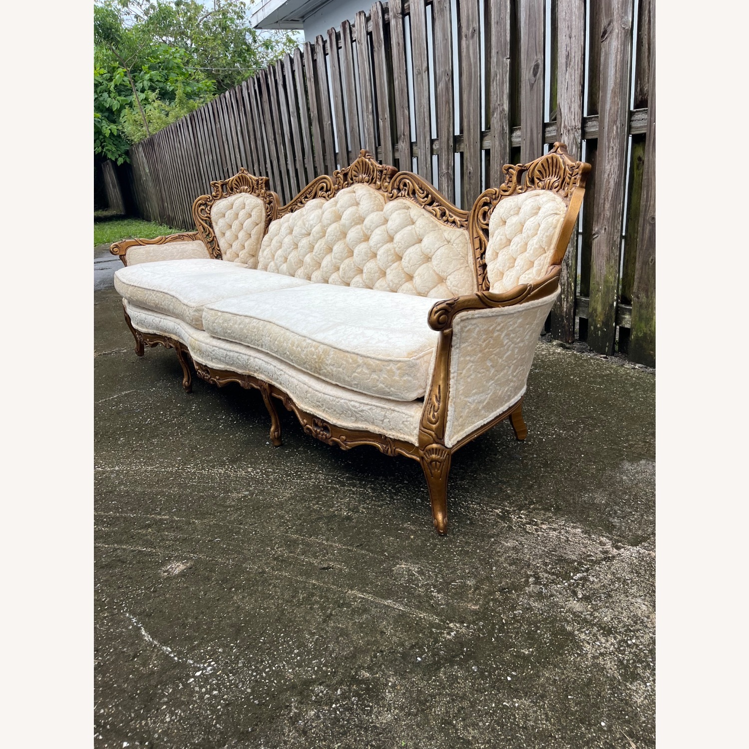 Vintage/Antique Finds White Fabric 3+ Seater Sofa - image-8
