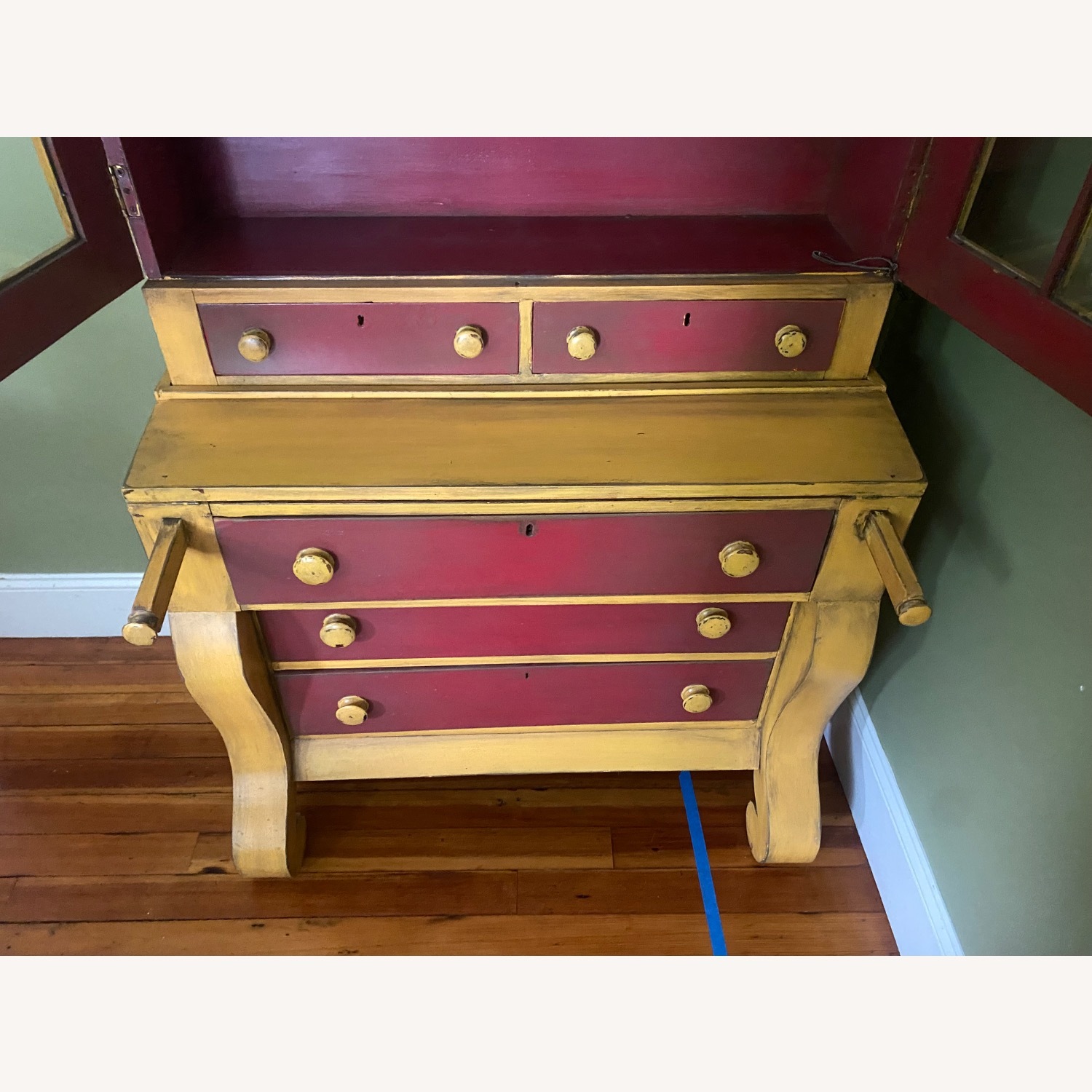 Cape Craftsmen An American Empire / Classical secretary bookcase - image-4