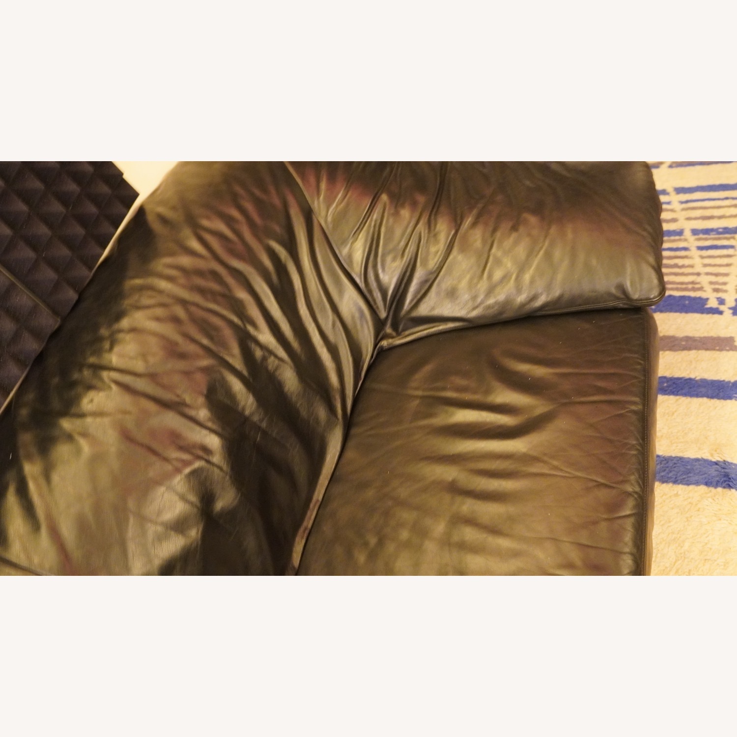 Molinari Black Leather 2 Piece Sectional - image-4