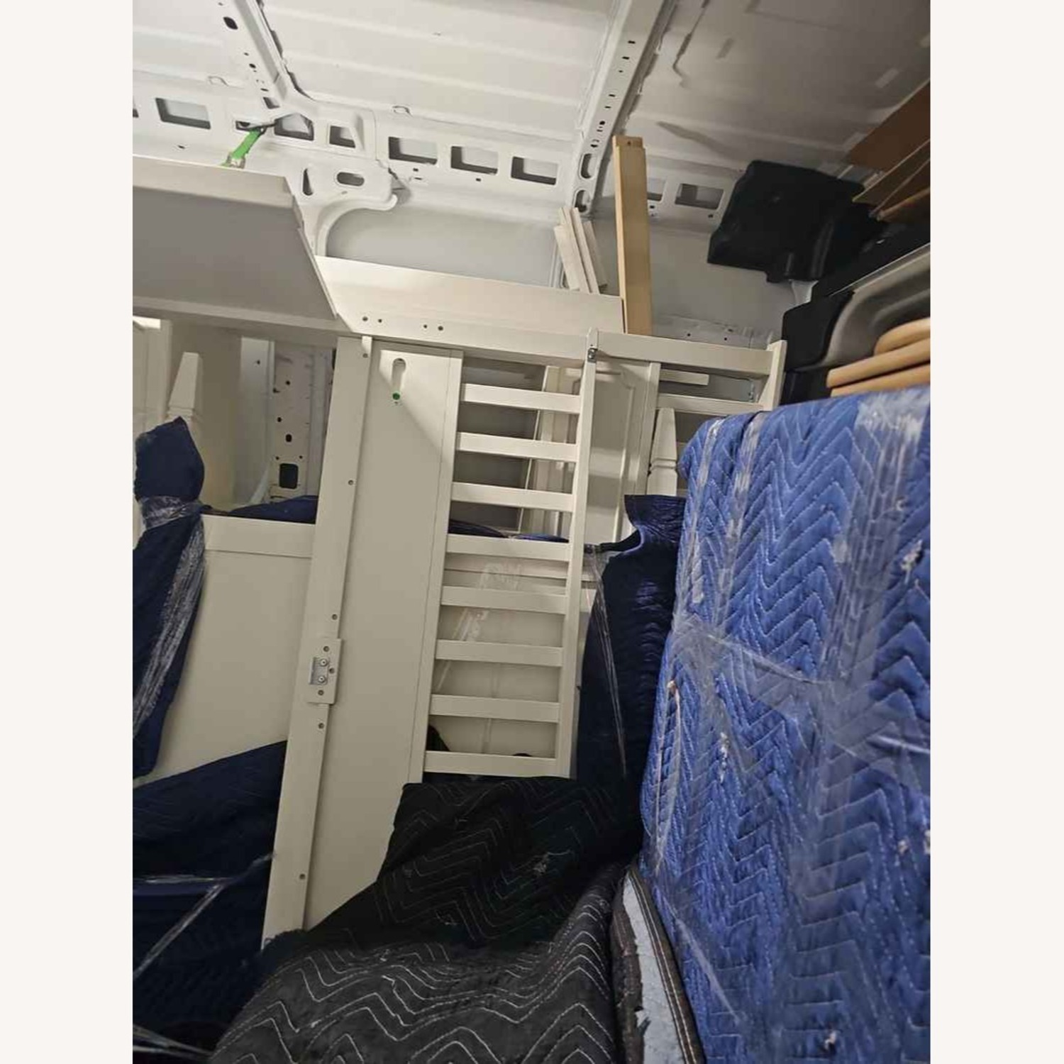 Ava Regency White Loft Bed Set - image-13