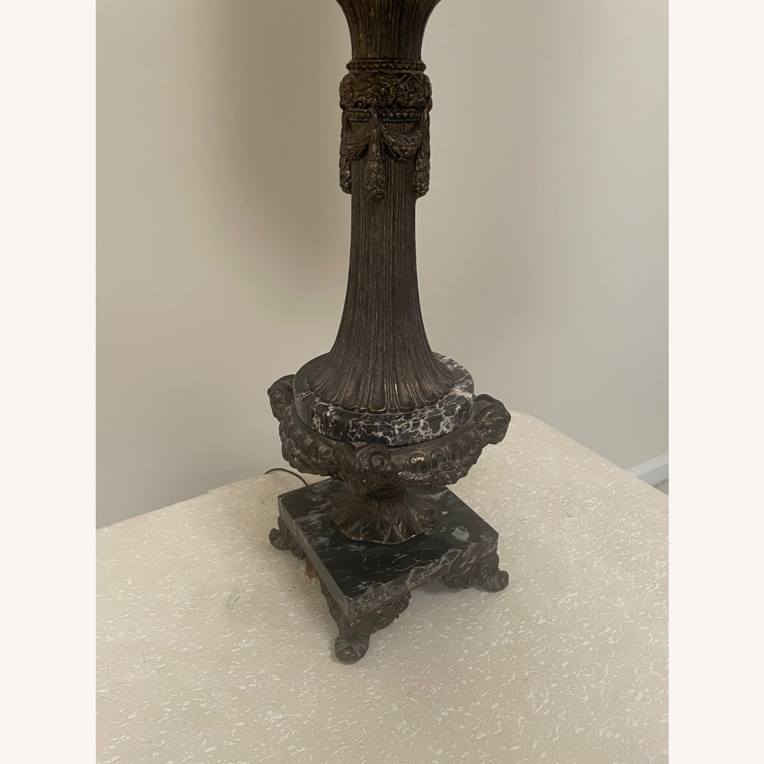 Vintage/Antique Black Marble Table Lamp - image-8