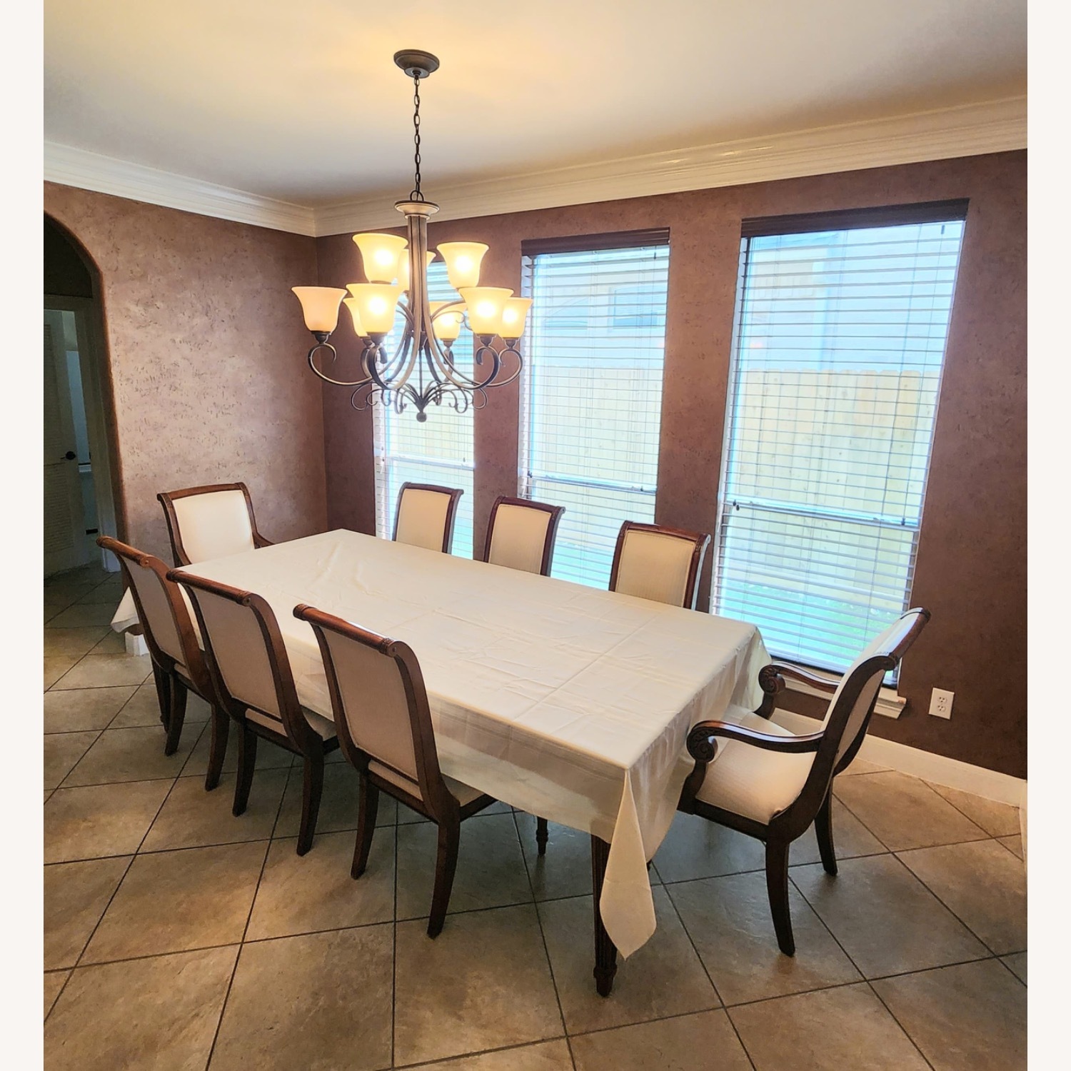 Ethan Allen Townhouse Collection Dining Set - image-9