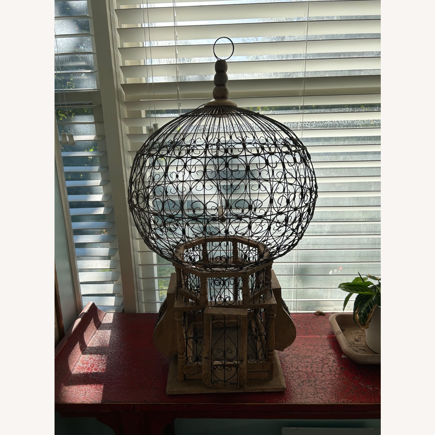 Light Brown Décor - image-1