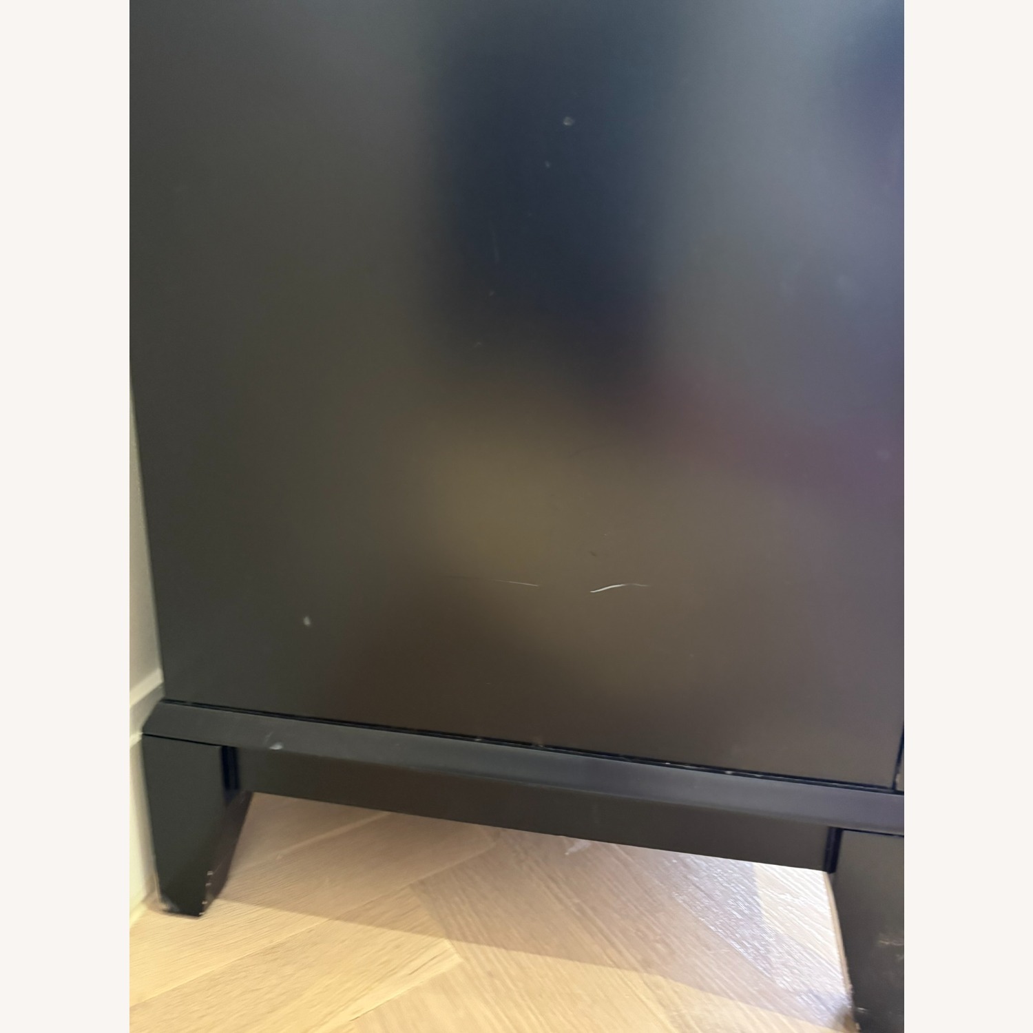 Contemporary Media / China Cabinet - image-8