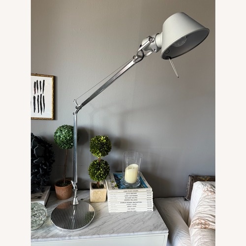 Used Artemide Tolomeo Silver Aluminum Table Lamp for sale on AptDeco