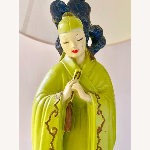 Used Vintage/Antique Finds Table Lamps for sale on AptDeco