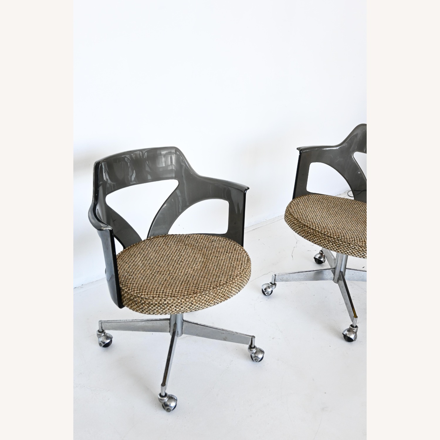 Space Age Lucite Chair by Conwed Acrylic & Chrome - image-3